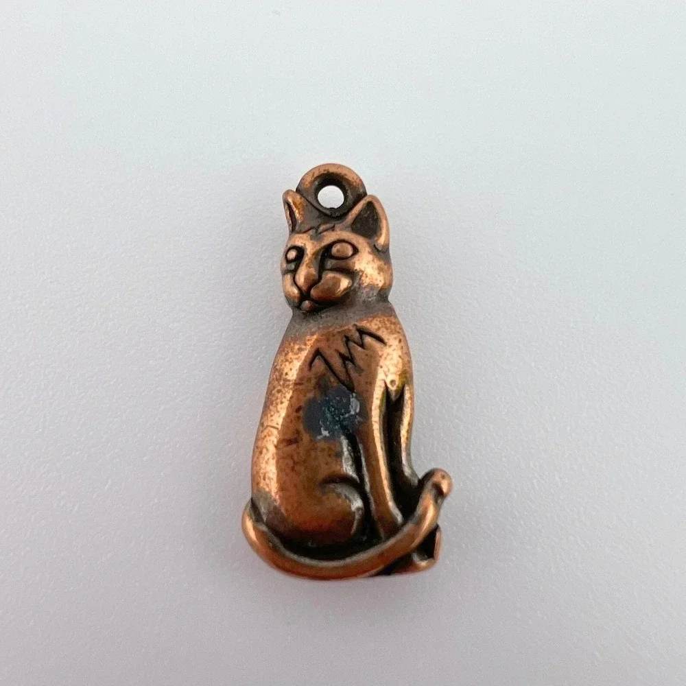 Copper Tone Cat Pendant Sitting Cat‎ Charm Jewelry Making